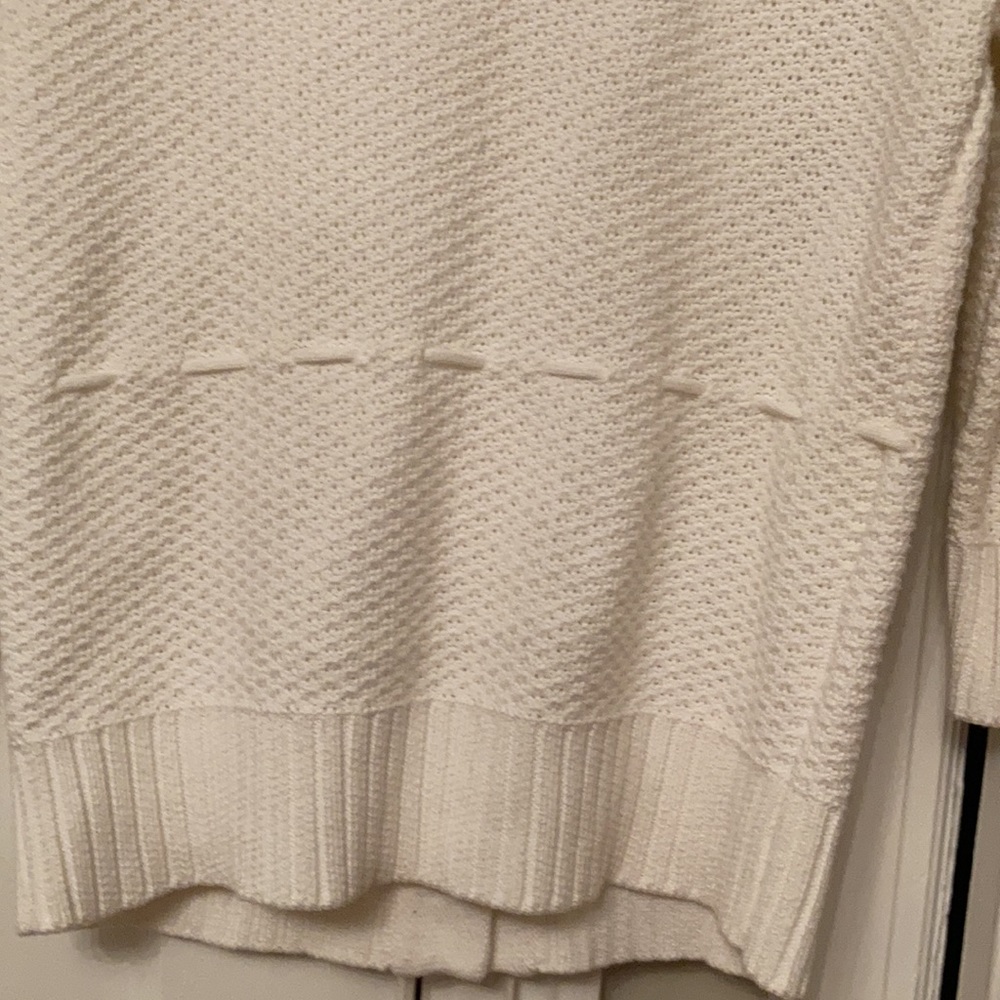 Sweater - Picture 3 of 6